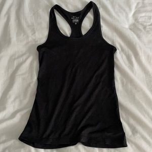 black nike tank top